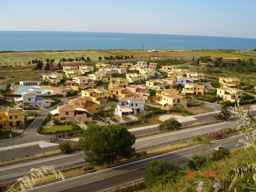 Mare Luna Village Campofelice Di Roccella Exterior foto